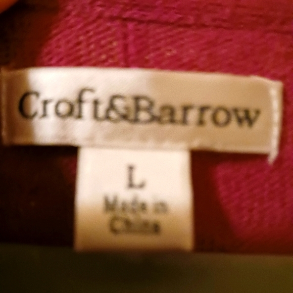 Croft and Barrow magenta crew neck long sleeve sweater. Valentines Size Lg. - Picture 3 of 7